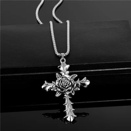 Collar de Cruz de Rosa