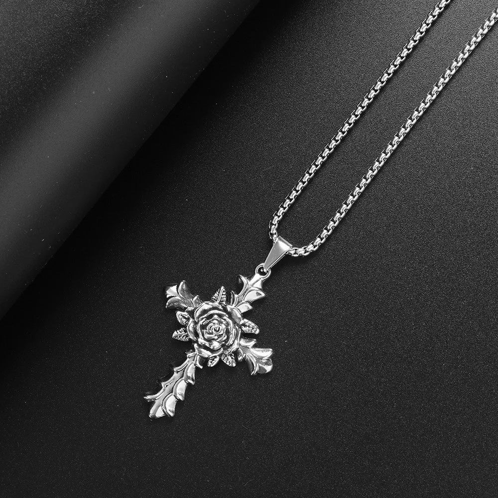 Collar de Cruz de Rosa